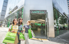 CJ올리브영, K-뷰티 체험 특화매장 홍대타운 그랜드 오픈