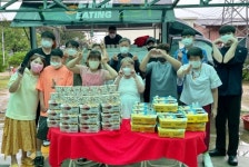 BBQ, 포천 장애우복지시설에 치킨 40인분 전달