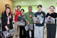 BBQ, 사회복지시설 성애원에 치킨 나눔