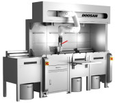 두산로보틱스, 교촌에프앤비에 협동로봇 튀김 솔루션 공급