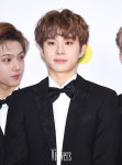 (SBS 가요대전) NCT 정우 뽀글뽀글 헤어 멍멍이 같아 [V포토]
