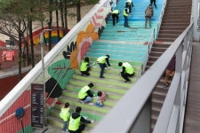 해피피플, 하나사랑봉사단과 서울역 쪽방촌 행복벽화 봉사활동 펼쳐