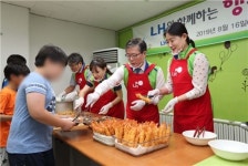 맞벌이 부모 자녀를 위한 한끼…LH공사, 15년째 차리는 행복한 밥상