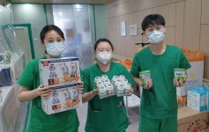 롯데제과·에이제이(주), 적십자에 코로나19 대응 의료진 위한 물품 기부