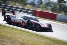 포르쉐 프로토타입 919 하이브리드 에보, 뉘르부르크링 랩타임 신기록 경신