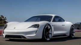 1억5천만 원 대 포르쉐 전기차 타이칸, 국내서 계약 폭주