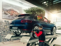 포르쉐, 무상점검 및 수리비 할인 혜택 제공하는 캠페인 실시