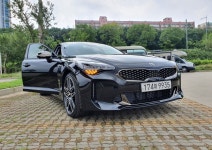 프리미엄 감성 높였다 더 완벽해진 기아차 스팅어 마이스터 살펴보니