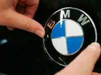 BMW, 엔진화재 우려로 美서 91만7천여대 리콜 발표. 이번이 세 번째