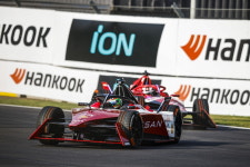 포뮬러 E 2023 케이프타운 E-PRIX 대회 예열 마친 한국타이어 아이온(iON)