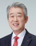 신임 농협중앙회장에 강호동 경남 율곡농협조합장 당선