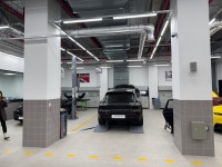 서비스 센터에 골프 연습장이?포르쉐코리아, 포르쉐 서비스 센터 성수 오픈