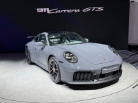 [2025 서울 모빌리티쇼]  3초 만에 100km 돌파…신형 포르쉐 911 GTS, 서울 상륙