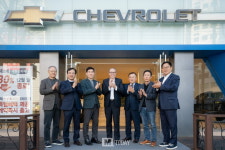 쉐보레, 대리점·협력 서비스센터와 전략 회의, 국내 판매 강화 추진