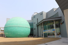 아이와 부모, 놀면서 배우는 신나는 과학 놀이터!