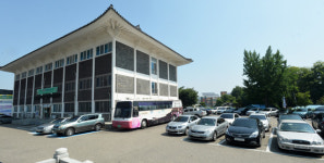 역사와 전통의 고장인데··· 초라한 도립국악원