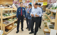 임상준 군산경찰서장, 옥산 로컬푸드 깜짝 방문