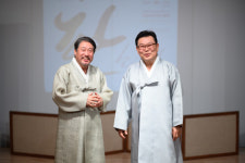 흥부가 속 돈과 박의 의미는?