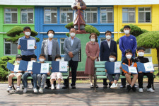 학생수 감소위기 소규모 학교 살린다