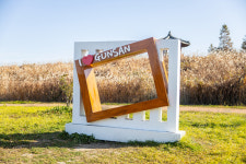 날개 대신 자전거로 금강 위를 날다