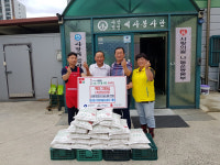 군산시 사랑의 밥상 나눔터, 지역 어르신 10년째 무료급식 봉사