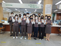 고창군청 민원실 직원 근무복 선봬