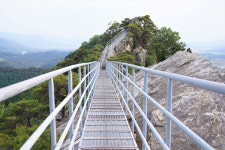 채계산 구름다리 찍고 천혜의 암릉따라 걷다