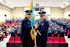 공군제38전투비행전대(공병중대) | 공군 제38전투비행전대장 이취임식 개최