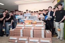현대차 전주공장 신입사원, 평화사회복지관 돌봄가구에 주방기구 선물