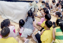 군산교육지원청, 유아 대상 흥겨운 국악 공연