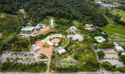 무주 반디랜드, 성수기-반딧불축제기간 휴관안해