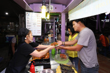 무주반딧불시장 야시장서 특별한 추억을