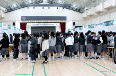 군산교육청, 영광여고서 교내 진로 체험전 개최