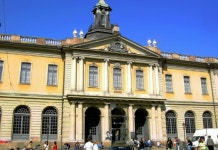 노벨상 한림원 더러운 손 스웨덴 공주 몸도 더듬더듬 만졌다