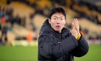 경찰, 황의조 비공개 소환…“촬영은 인정…불법 아냐” 주장