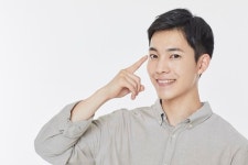 연세바른안과건강기능식품판매소 | '눈의 피로' 증세 급증...건강기능식품으로 지켜요