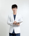 에스엘서울병원 봄 맞이 대청소, 허리 부상 조심해야