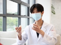 노년기 임플란트, 개인에 맞는 커스텀 방식 고려해볼만