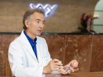 강남 더블유와이치과의원, 영어 진료 서비스 제공