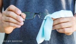 케미렌즈 여름에 즐겨 쓰는 선글라스, 고온환경 피해야