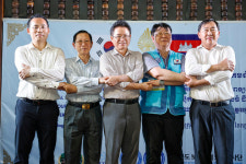 경상북도 보건단체 의료봉사단, 캄보디아 국민에게 사랑의 인술 전해