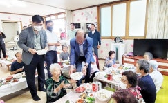 복 맞이 독거노인 등 소외계층에 삼계탕 전달