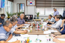 한우협회, 투쟁 강도 높인다