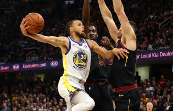 [NBA FINAL] '커리 37점' 골든스테이트, 4연승으로 NBA 파이널 2연패 달성