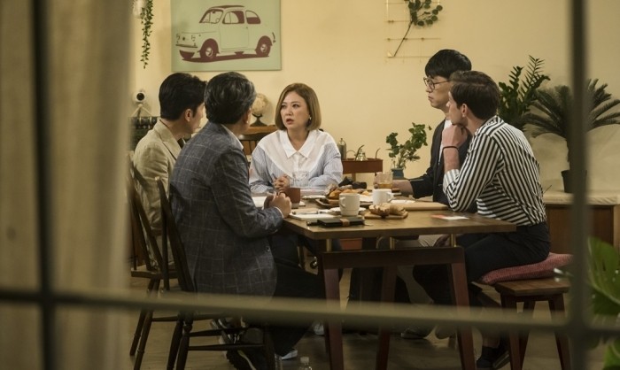한국 축구대표팀, 월드컵 예선 열정적 투쟁 속 진출 희망 유지