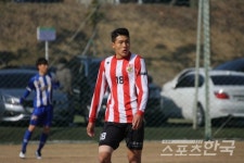 [대학축구 추계연맹전] 이호재의 터닝슛, 벼랑 끝에 몰린 고려대를 구해냈다