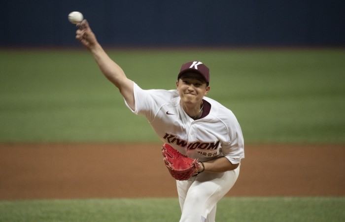 2025년 신한 SOL 뱅크 KBO 리그 시범경기, 최원태 역투에 아쉬움 남긴 홈런 포함 1실점