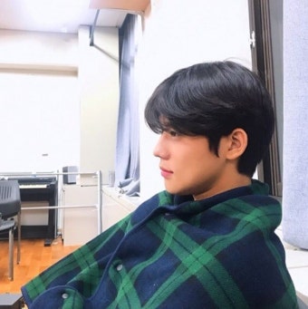 리얼하이로맨스2 문상민, 조각 같은 옆모습 시선집중