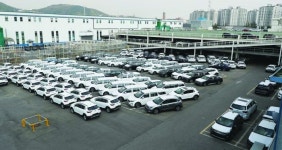 완성차 국내 공장 가동률 60%까지 추락