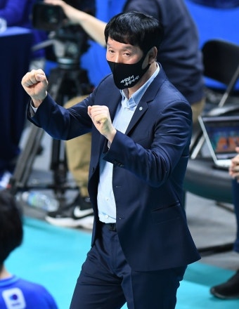 [사전인터뷰] 우리카드 신영철 감독 